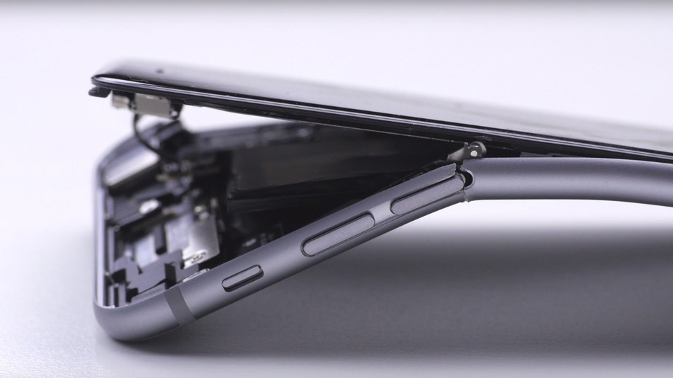 iPhone 6S will likely be harder to bend, thanks to a reinforced metal body